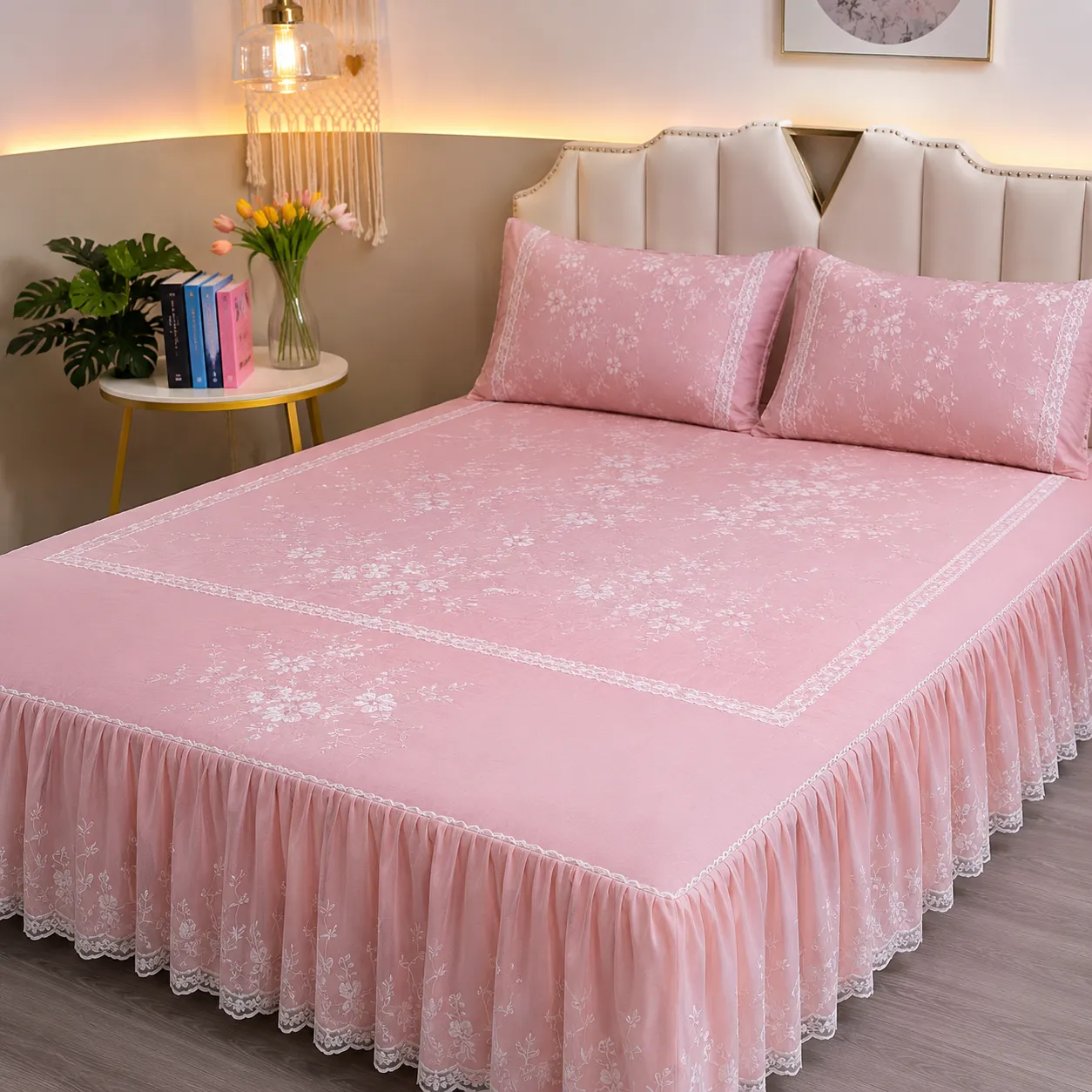 Luxury Frill Bed Cover Set - Product Details